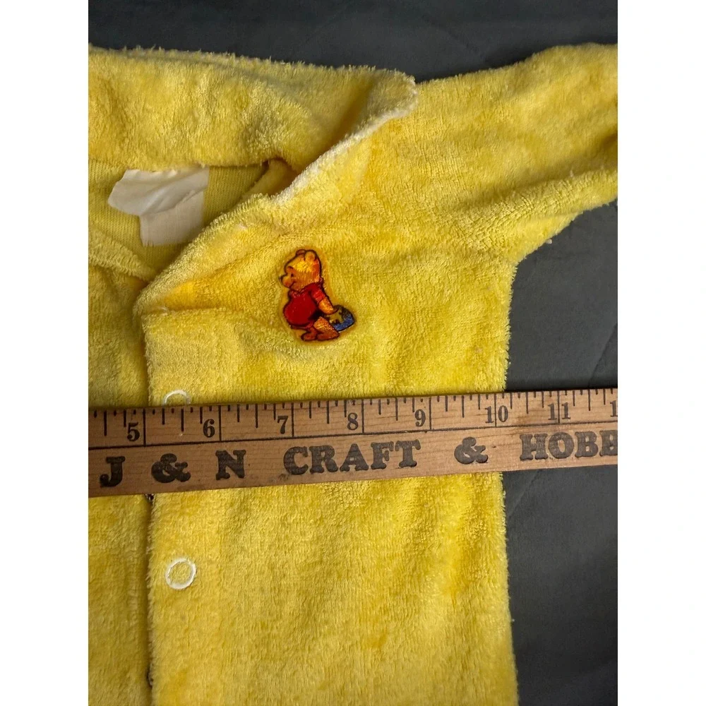 Vintage Disney Winnie‎ the Pooh Yellow Terry Cloth Footed Romper Snap Front 18in